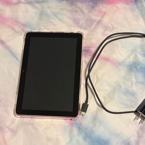 Pink Amazon fire HD 8 Tablet with Charger